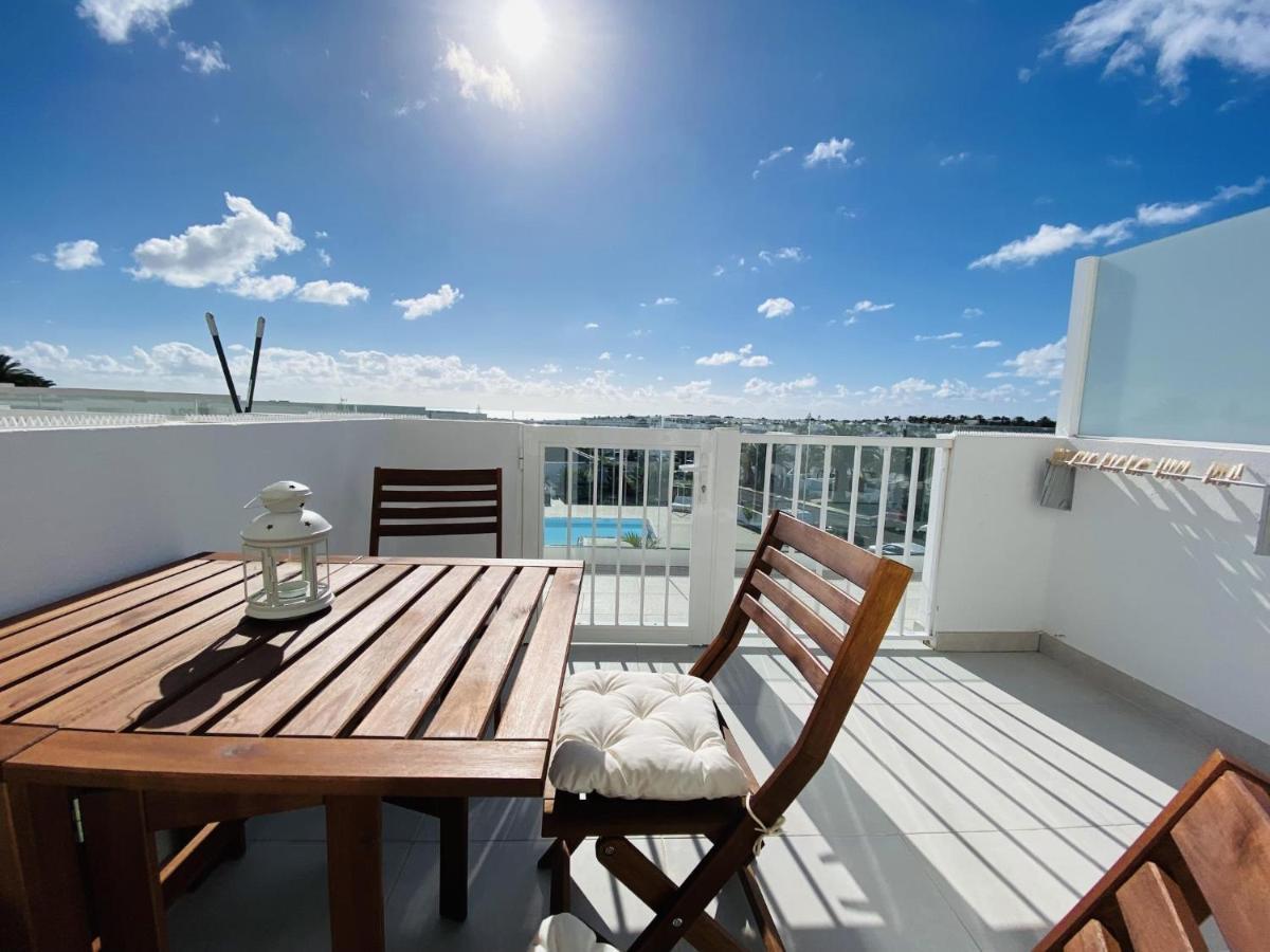 Apartamento Nuevo!!! vista mar terraza y piscina costa teguise Exterior foto