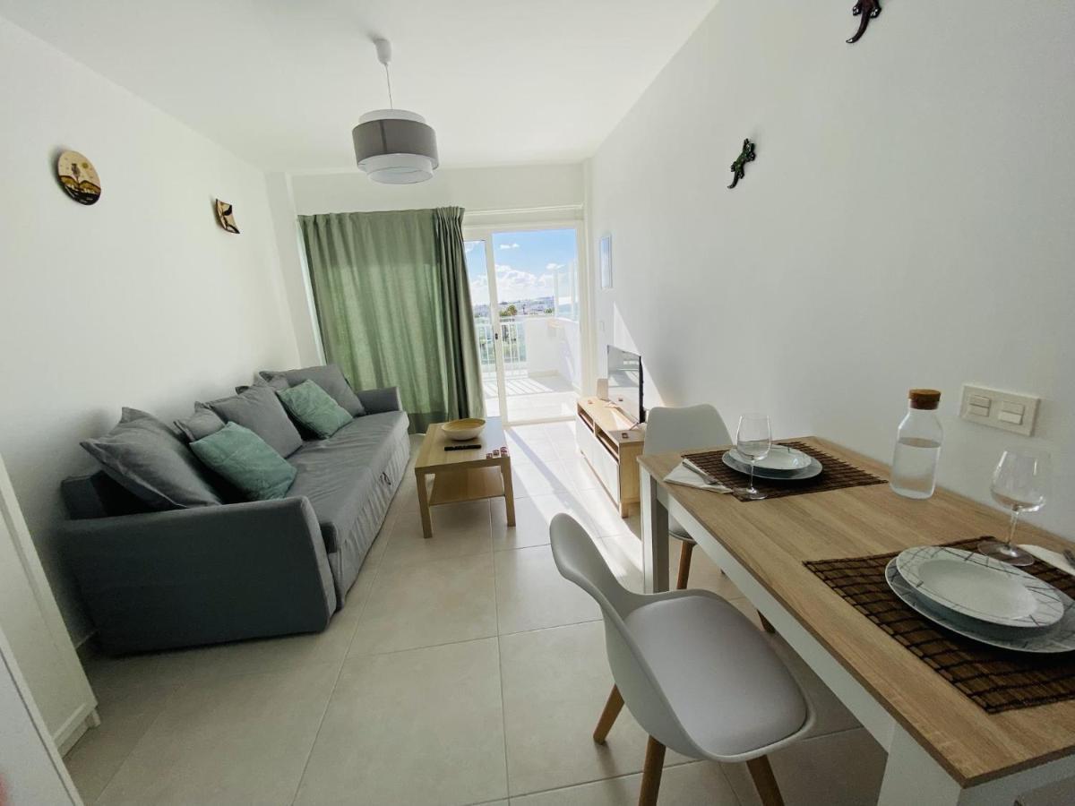 Apartamento Nuevo!!! vista mar terraza y piscina costa teguise Exterior foto