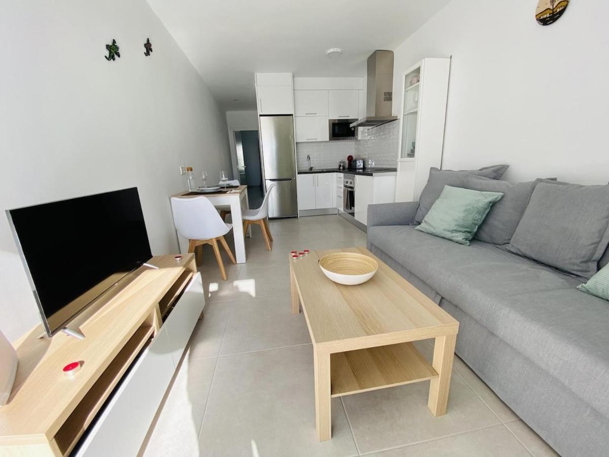 Apartamento Nuevo!!! vista mar terraza y piscina costa teguise Exterior foto