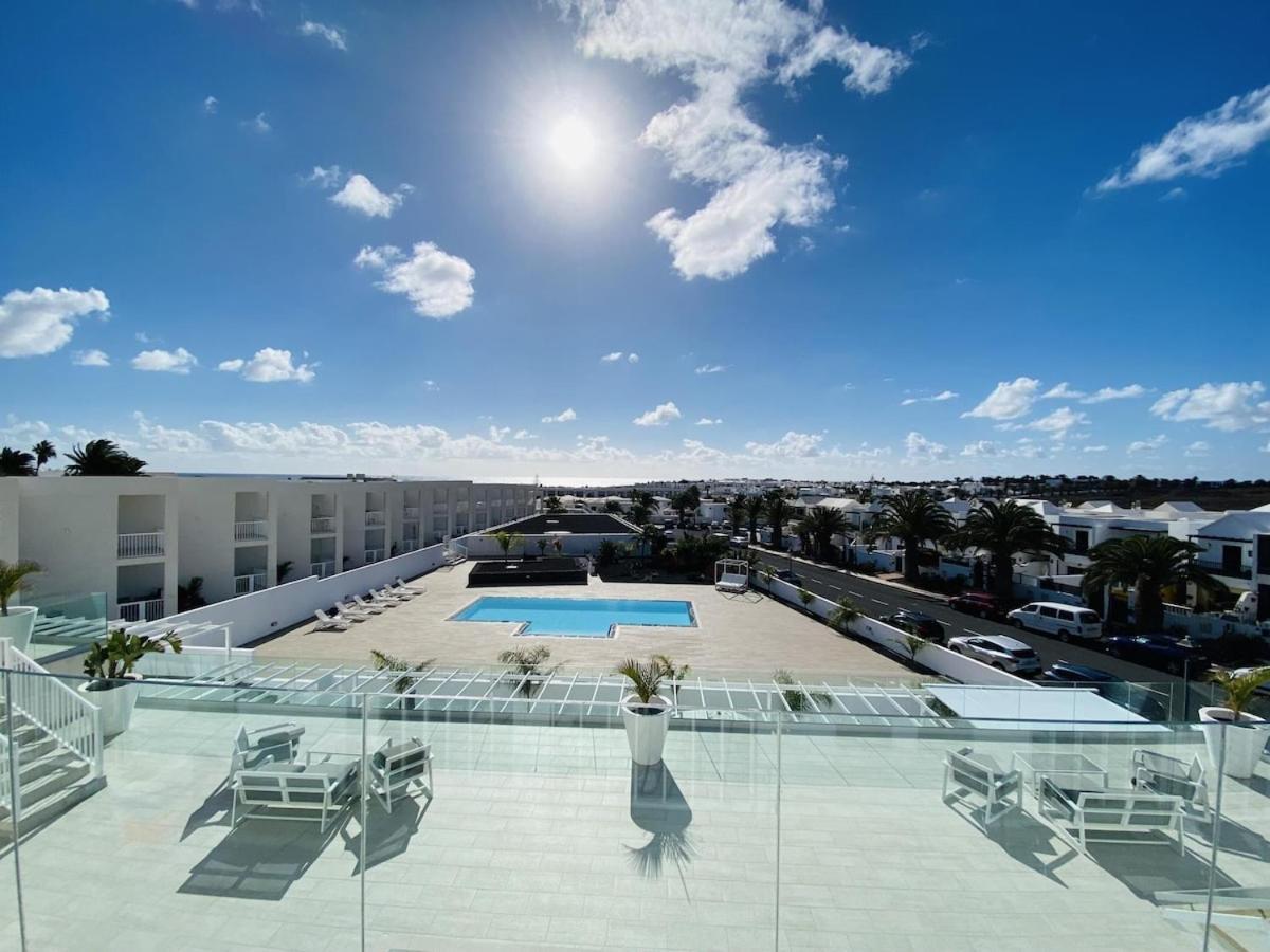 Apartamento Nuevo!!! vista mar terraza y piscina costa teguise Exterior foto